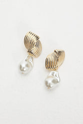 High Season Baroque Pearl Droplet Earrings Gold/Pearl