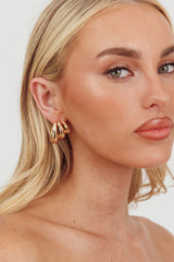 Lilly Ridged Earrings Gold